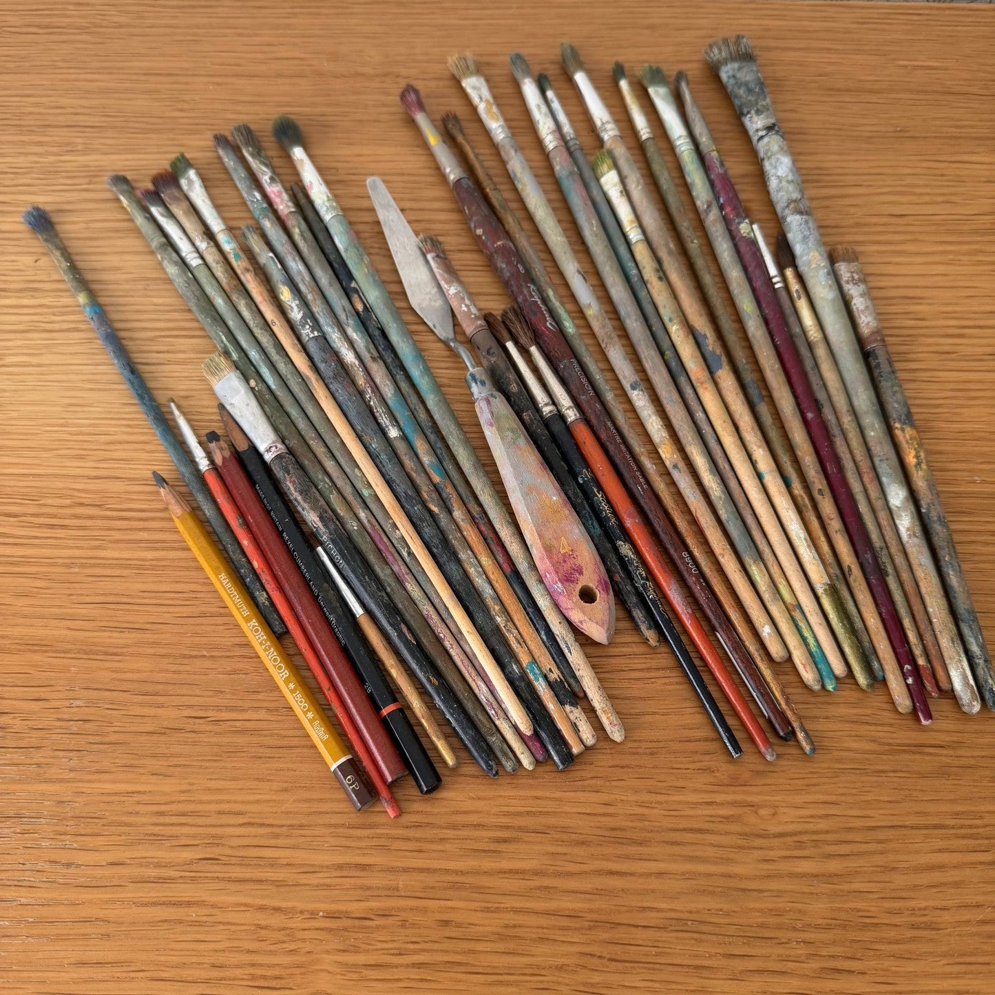 Vintage Used Artist Paintbrush Lot Mixed Set Oil Painting Tools 0708269