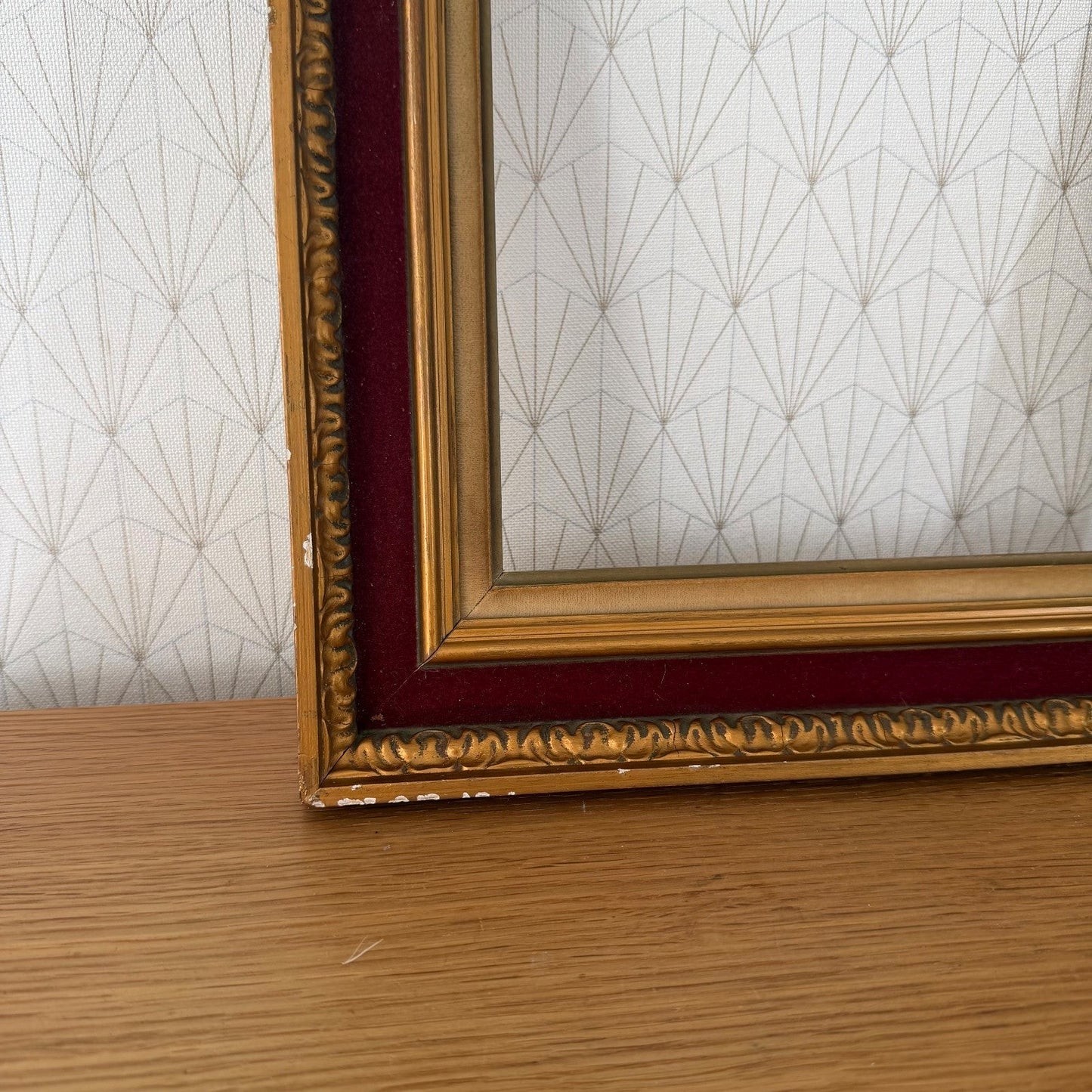 French Vintage Gold Picture Frame Red Velvet Wood 04082610